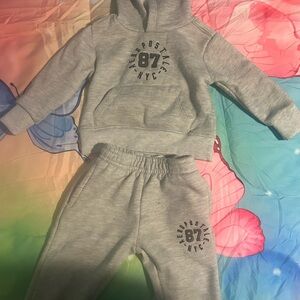 Aeropostale Kids Gray Sweatpants and Hoodie Set